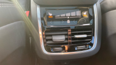 Volvo XC90 2.0 T8 PHEV Ultra Dark 5dr AWD Geartronic Estate